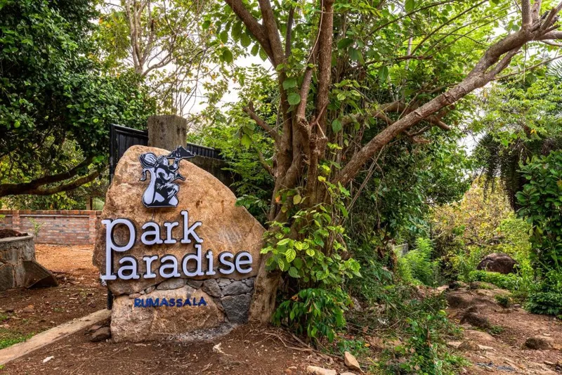 Coastal views and outdoor spaces at Park Paradise Rumassala