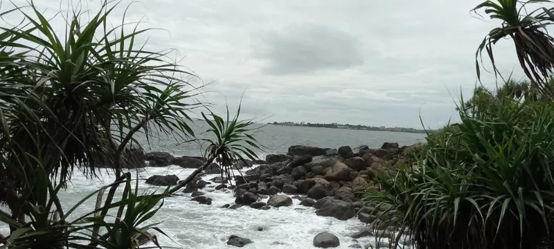 Coastal views and outdoor spaces at Park Paradise Rumassala