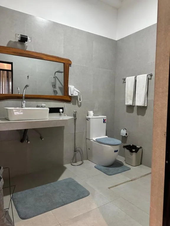 Rooms and interiors at Park Paradise Rumassala