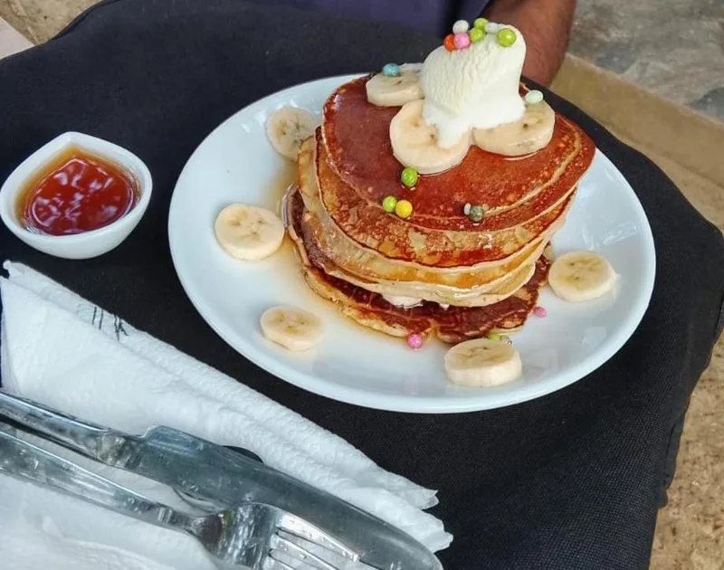 Dining and hospitality at Park Paradise Rumassala