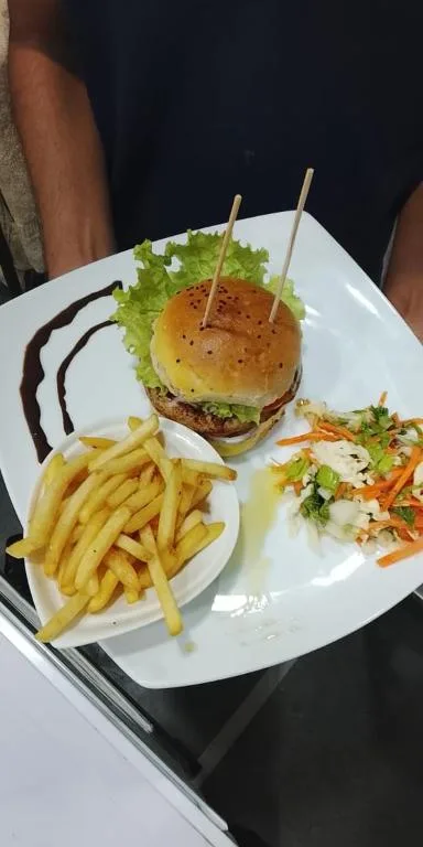 Dining and hospitality at Park Paradise Rumassala