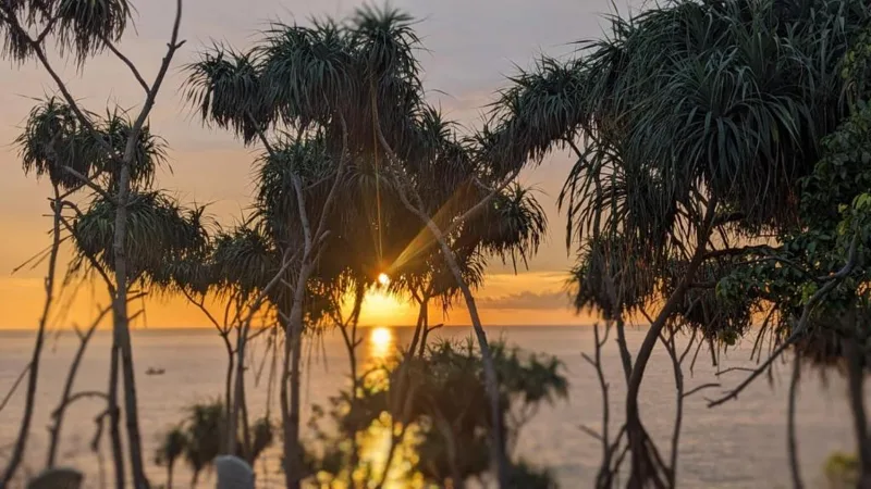Coastal views and outdoor spaces at Park Paradise Rumassala