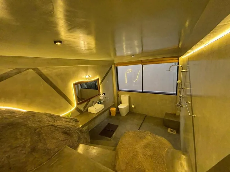 Rooms and interiors at Park Paradise Rumassala