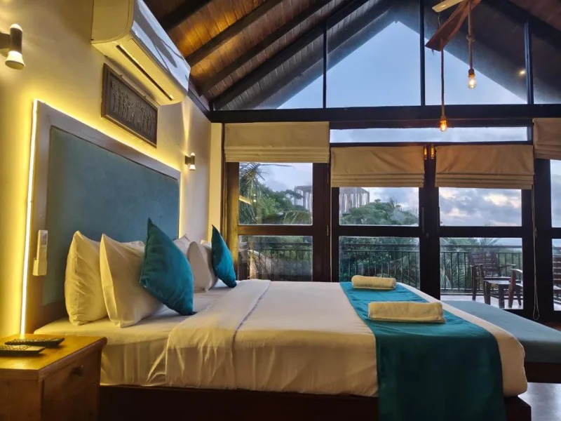 Rooms and interiors at Park Paradise Rumassala
